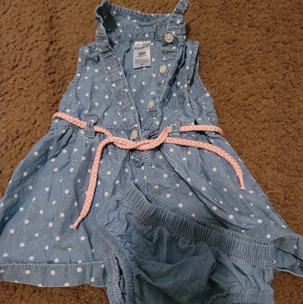 Sleeveless dress
